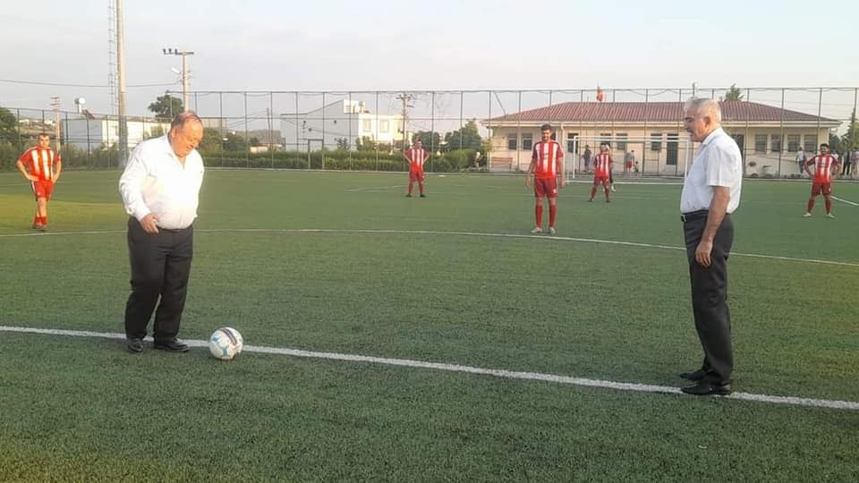 Kadirlili sporcular, futbol turnuvasında mücadele verdi