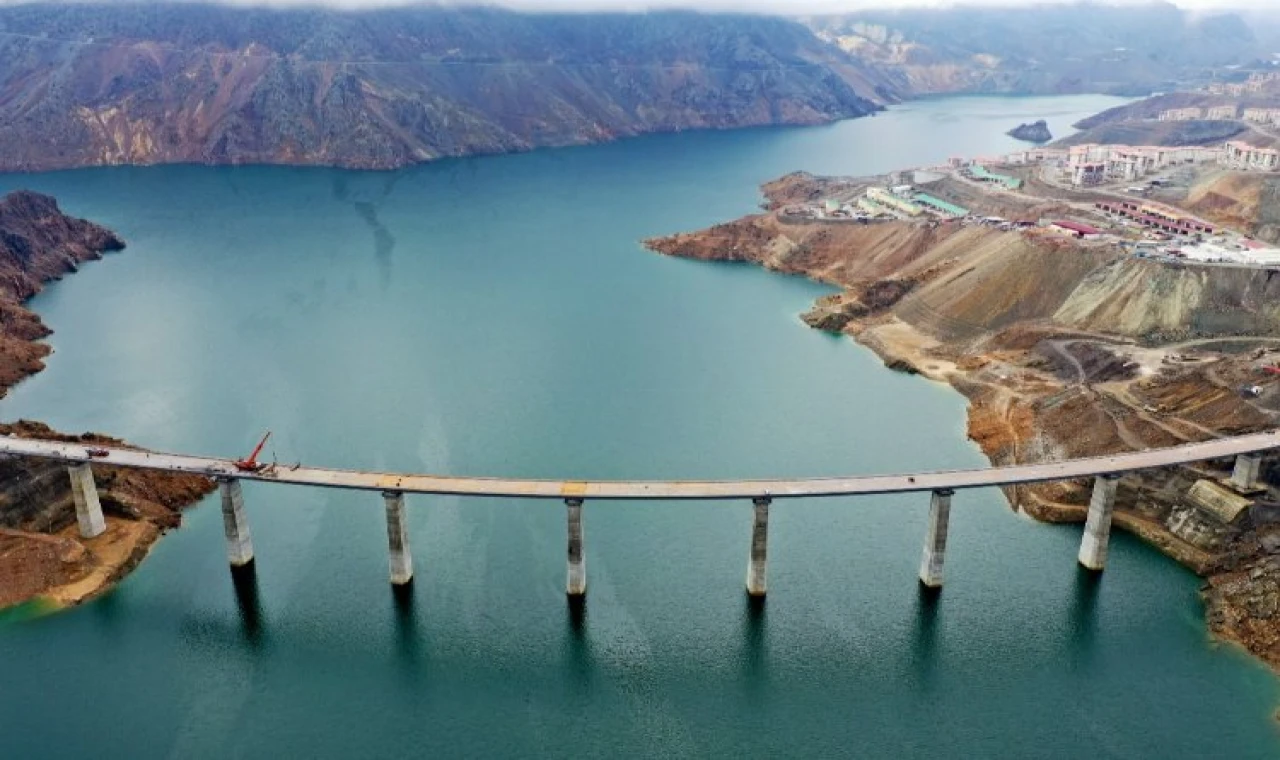 Artvin Yusufeli’de iki yaka birleşti