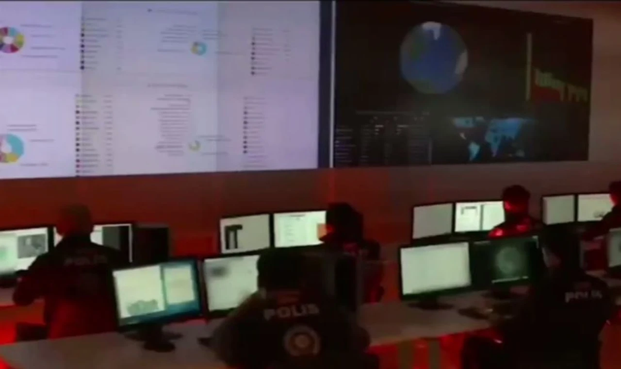 5 ilde 18 ’Siber’göz’altı!