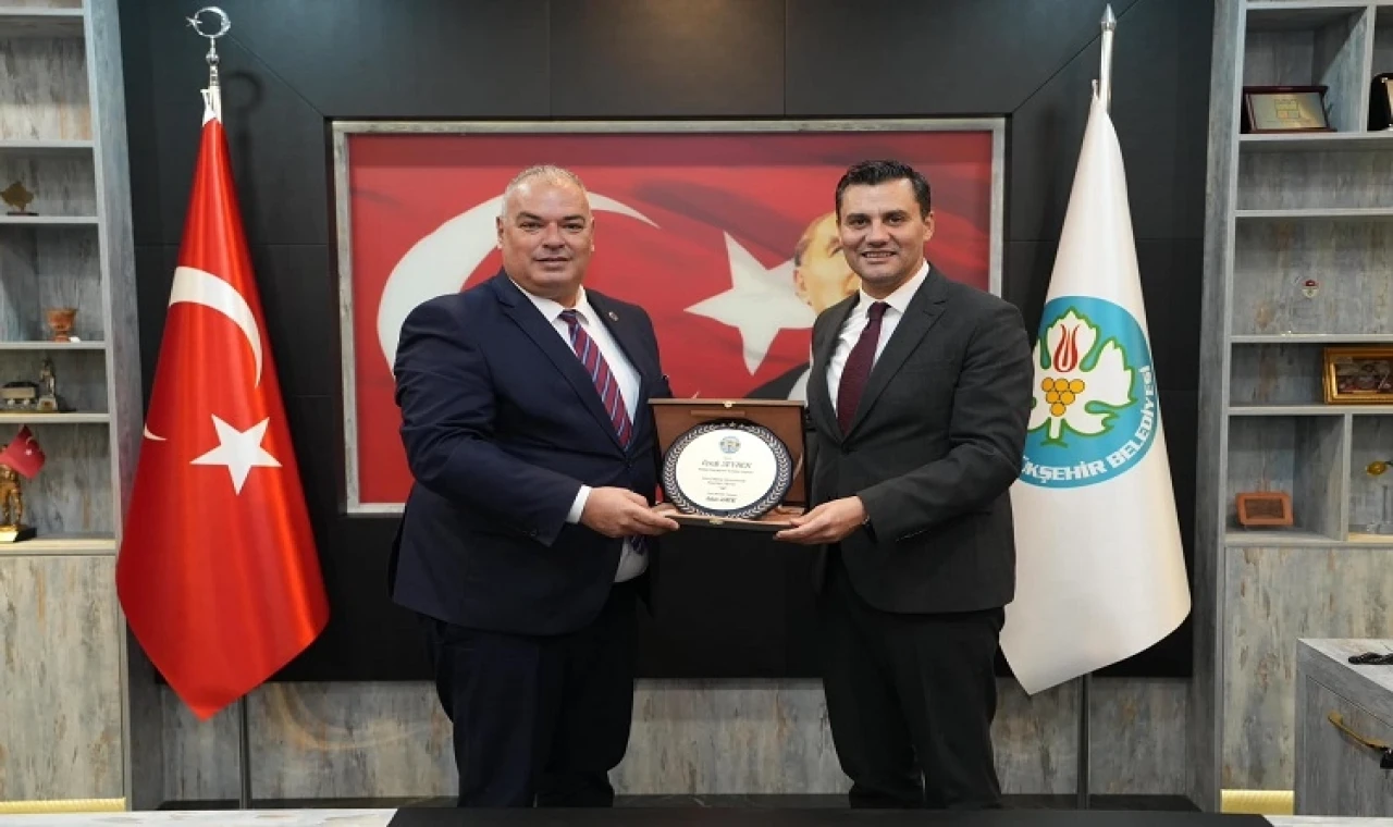 Başkan Günenç’ten çifte ziyaret