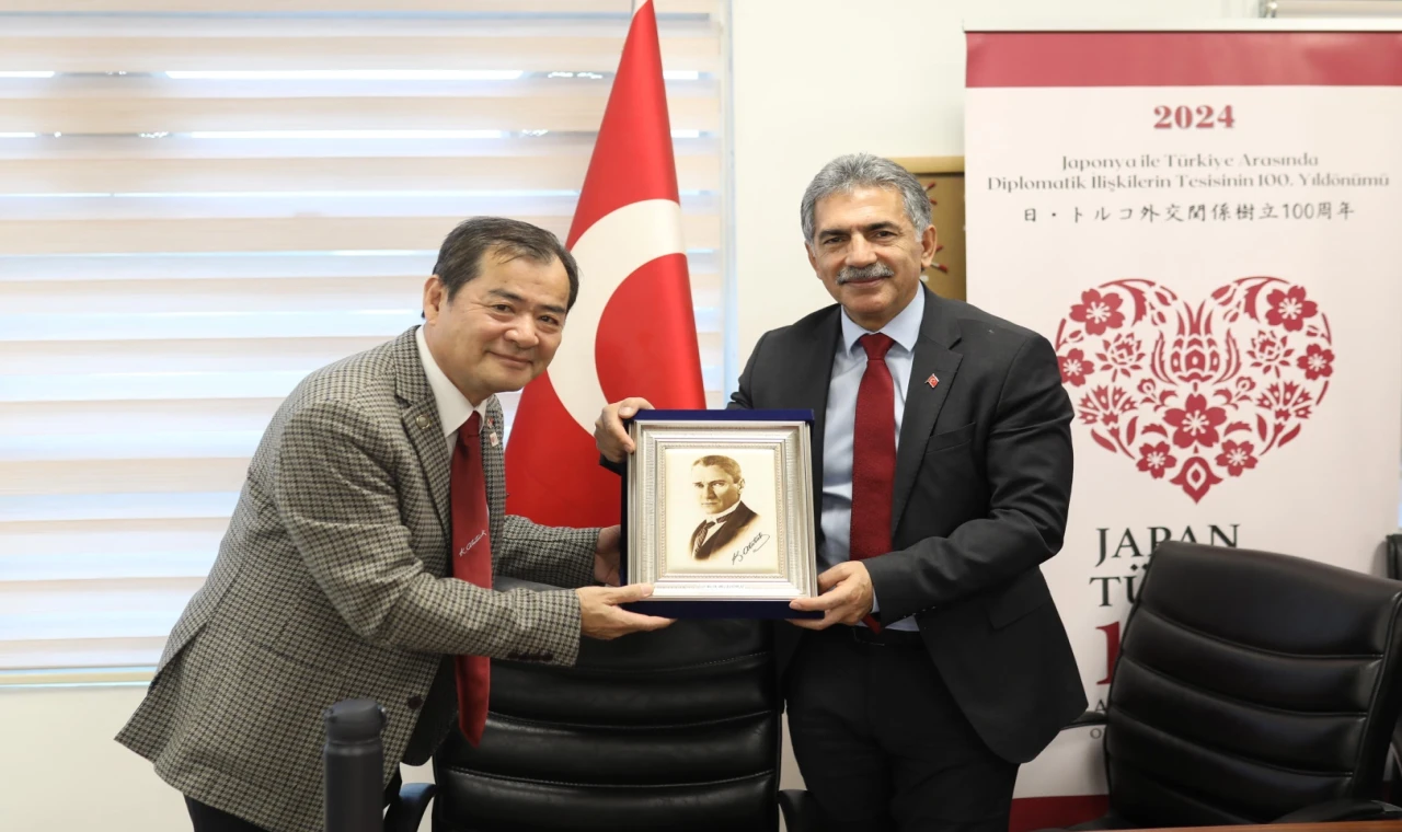 Gemlik ve Japonya’nın Nanao Belediyesi kardeş şehir oldu