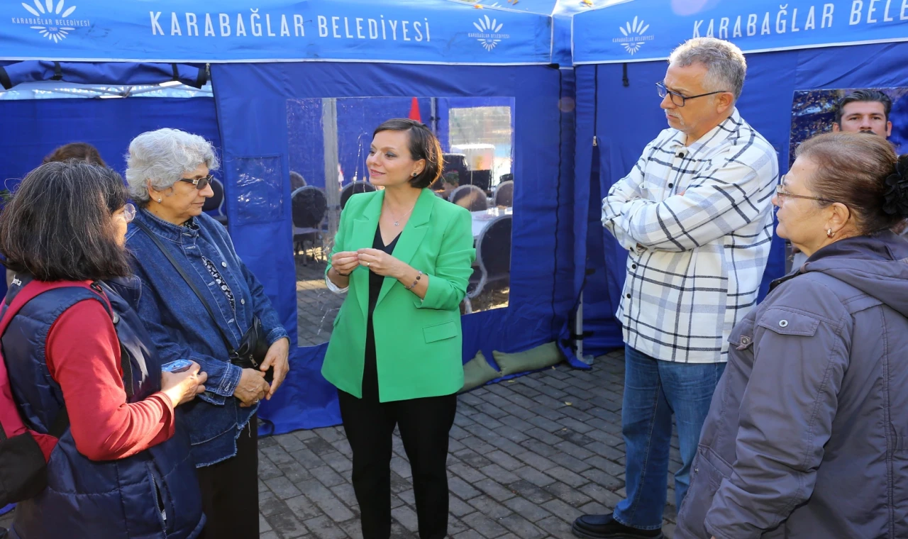 İzmir Karabağlar’da “Açık Ofis” dönemi başladı