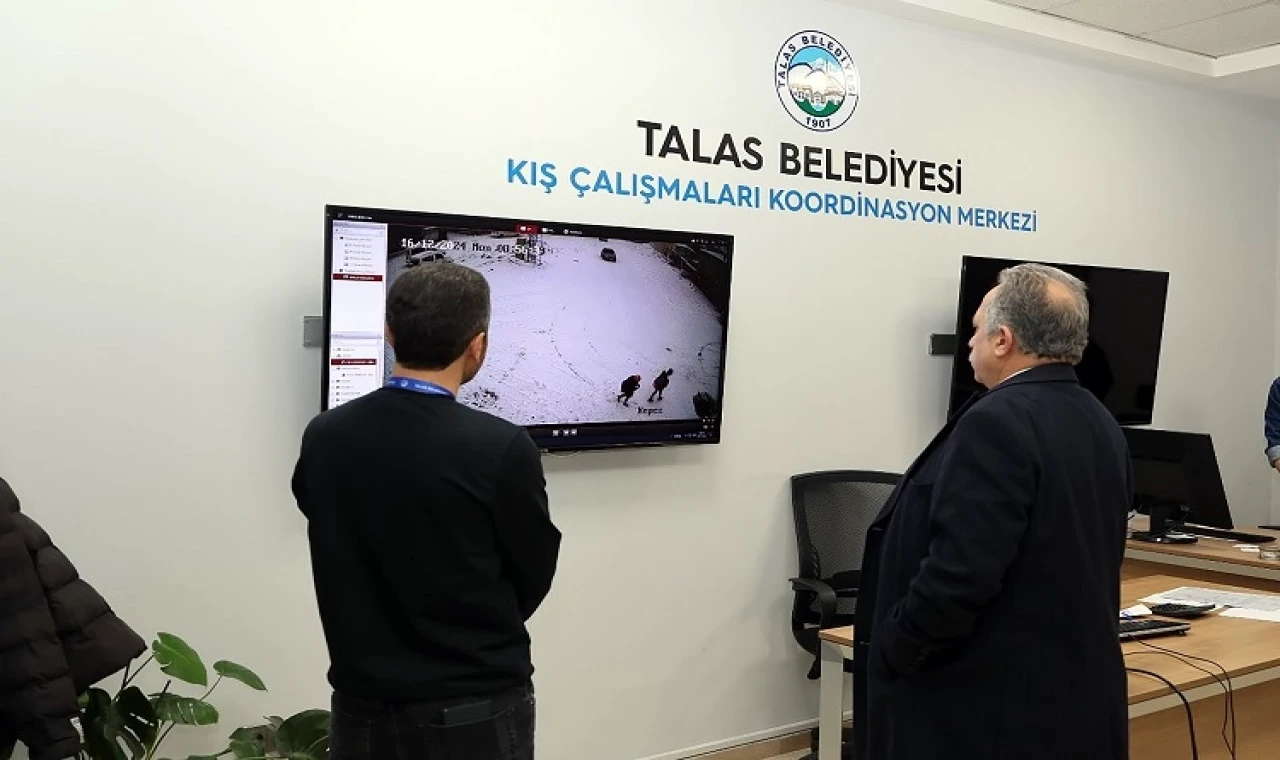 Kayseri Talas’ta kar yağışına 7/24 takip