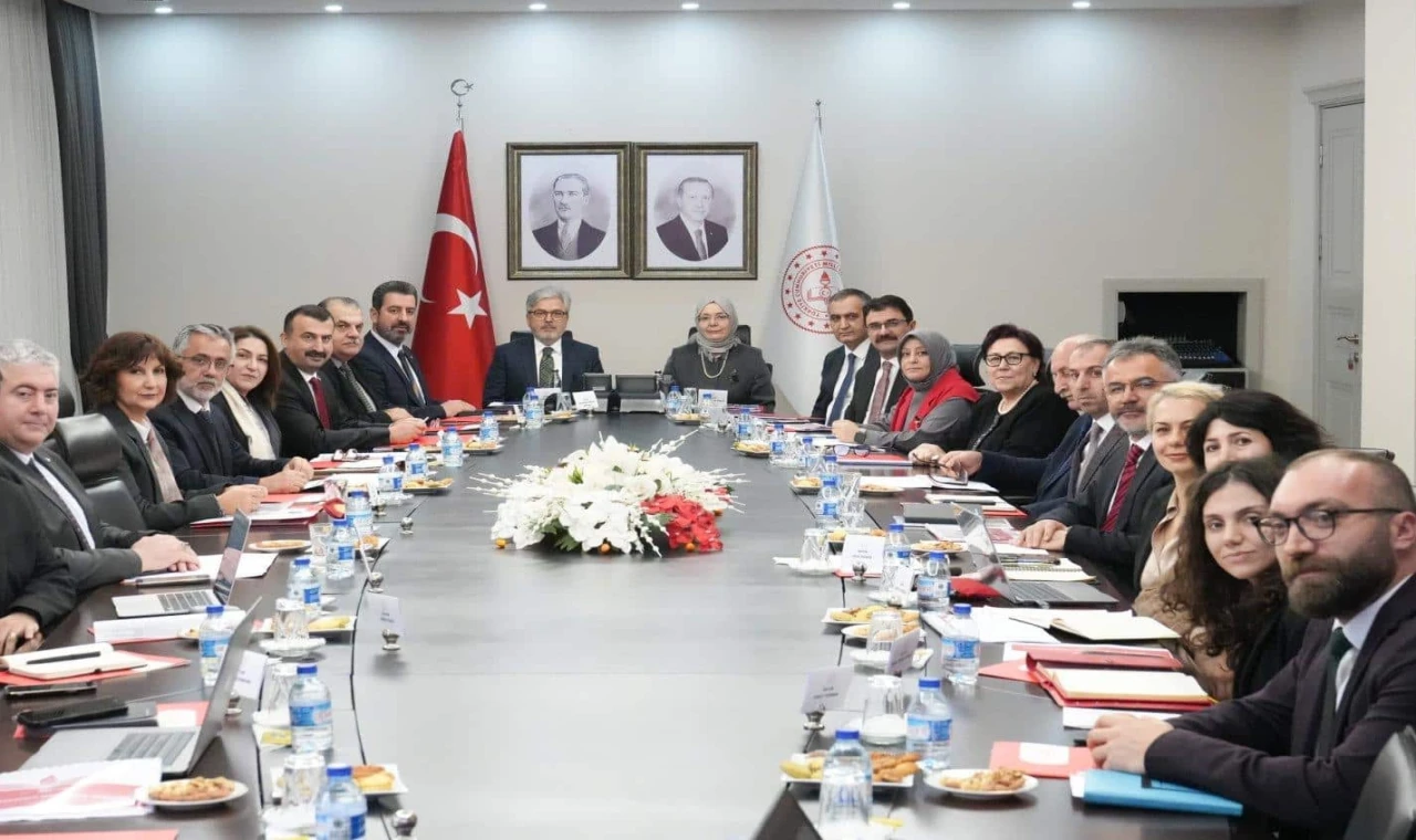 MEB’den ’Çocuk Edebiyatı Öğretmen Kongresi’ hazırlığı