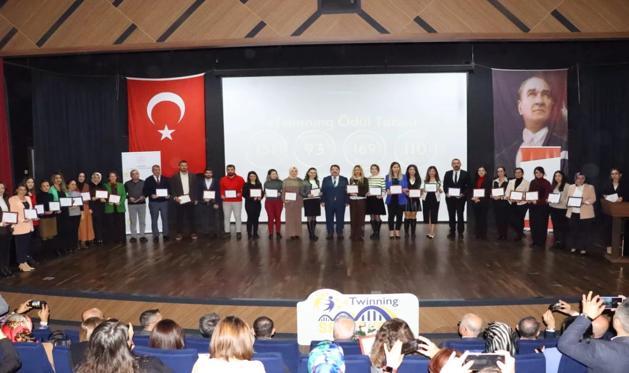 Sakarya’da ’eTwinning’ ödül töreni gerçekleştirildi
