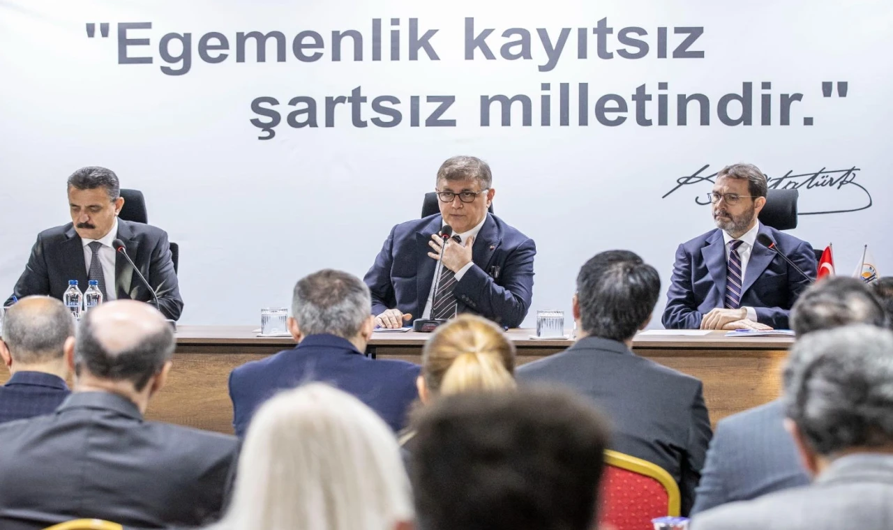 İzmir’in planları revize ediliyor