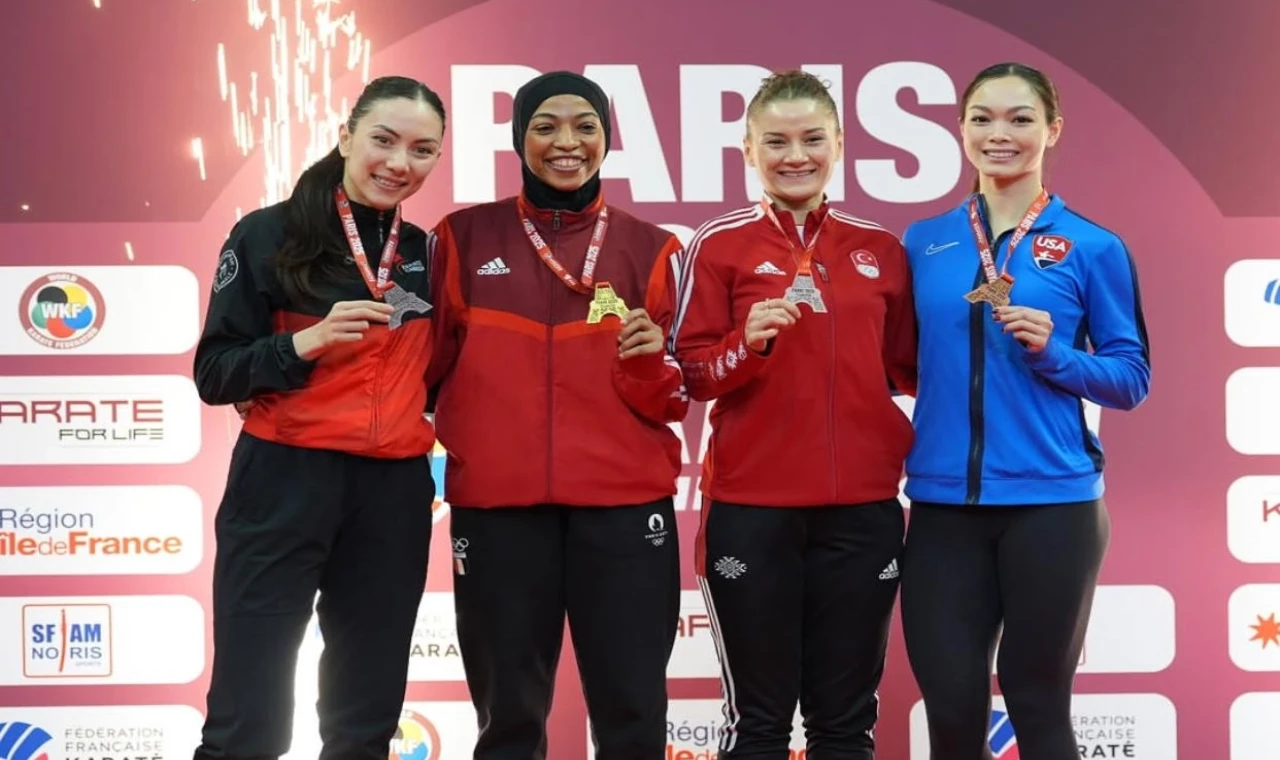 Kağıtsporlu iki ’Milli’ Paris kürsüsünde