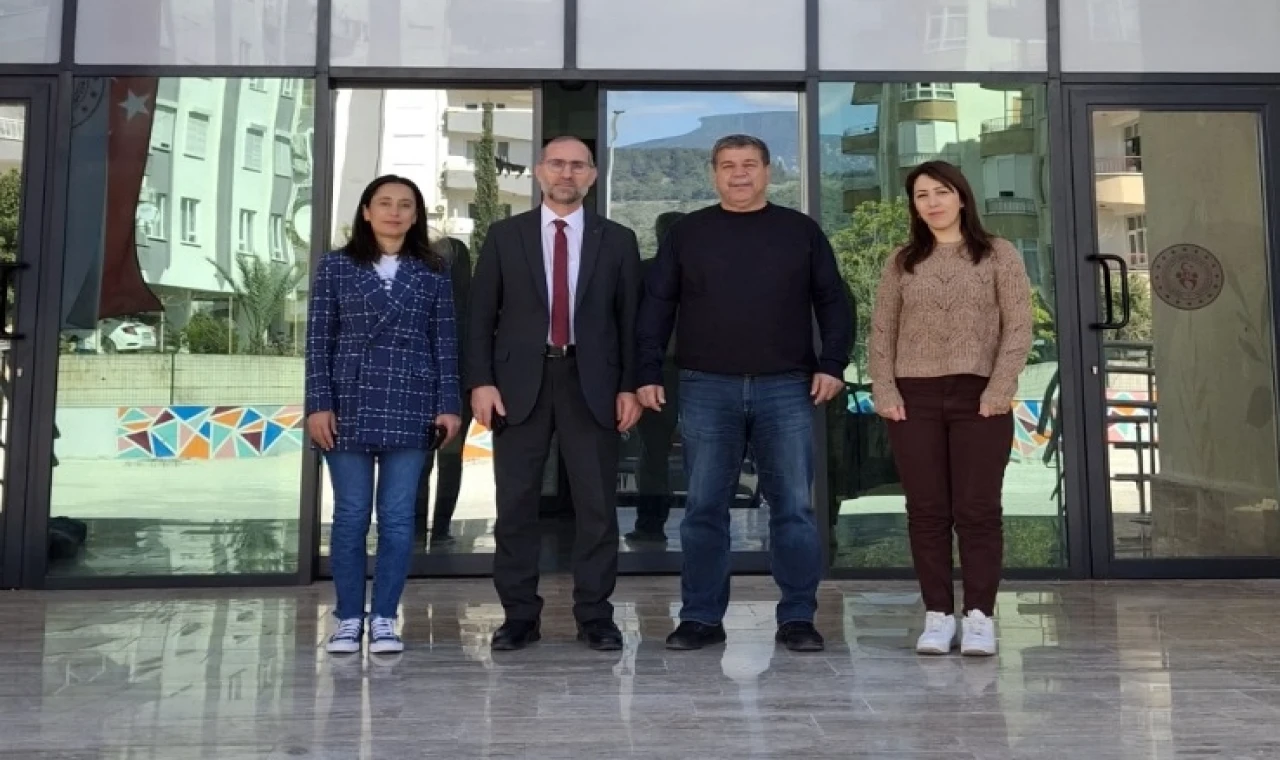 Antalya’da Kumluca İlçe Müftüsü’nden Spor Müdürlüğü’ne ziyaret!