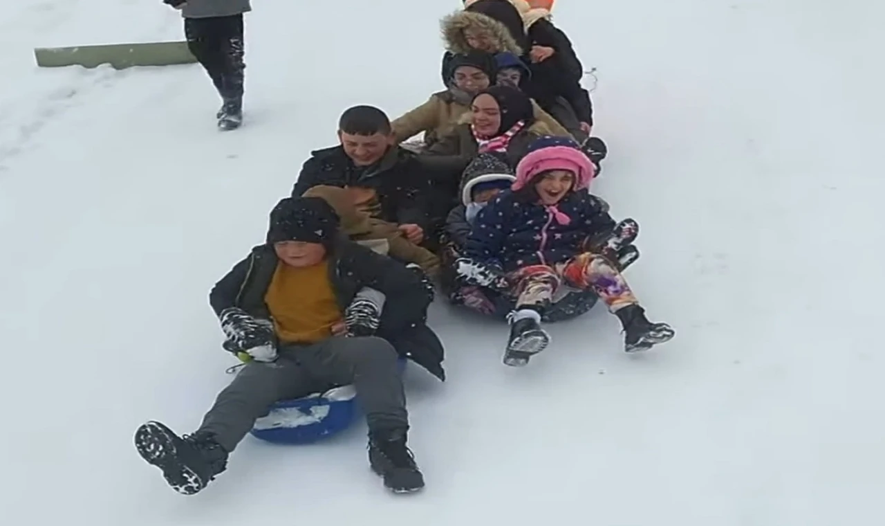 Bilecik Pazaryeri’nde ’kızak’ coşkusu!