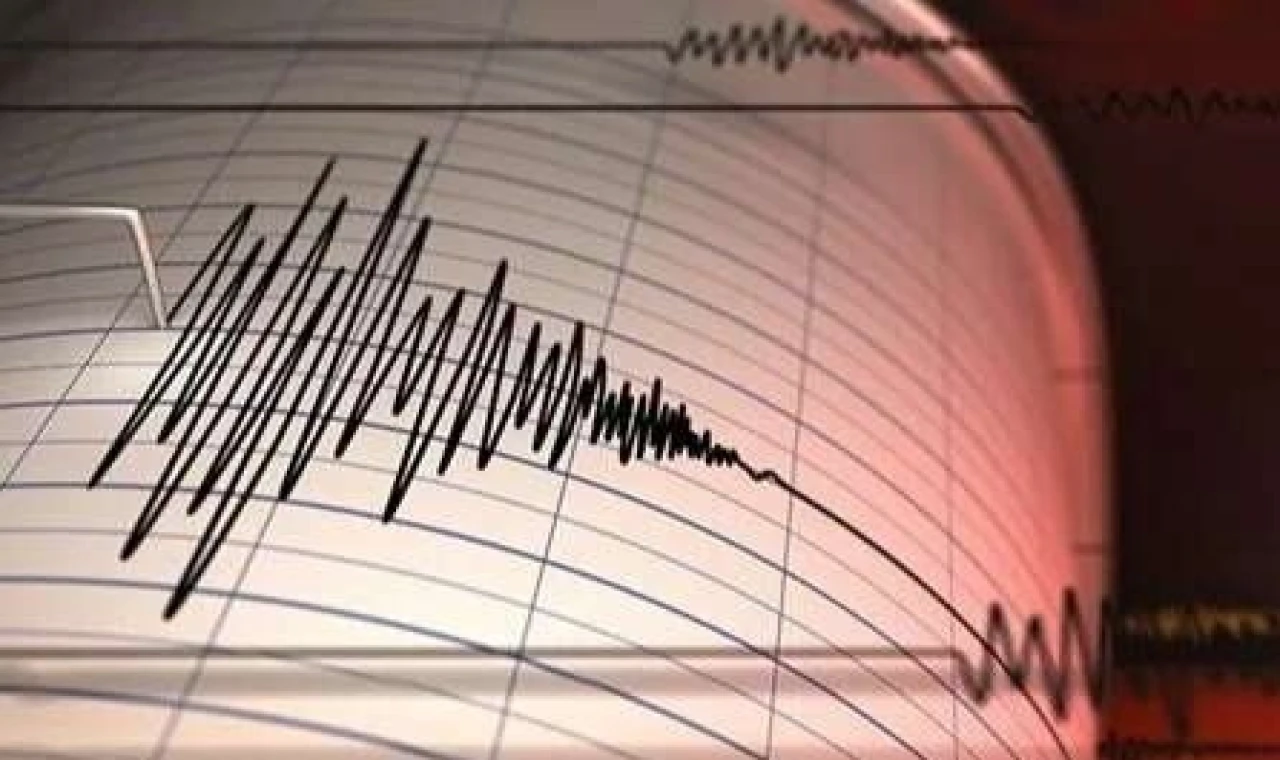 Ege’de deprem fırtınası sürüyor