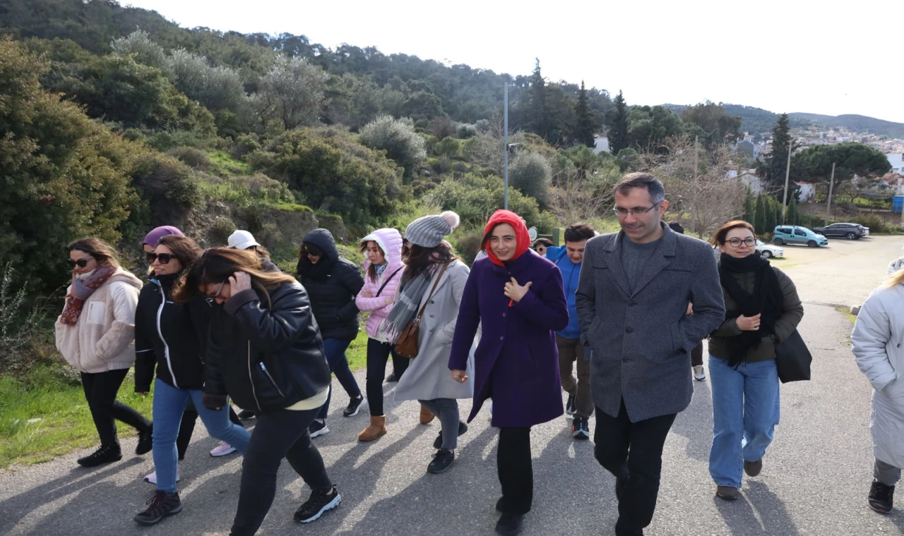 İzmir Güzelbahçe’de ders sonrası doğa keyfi