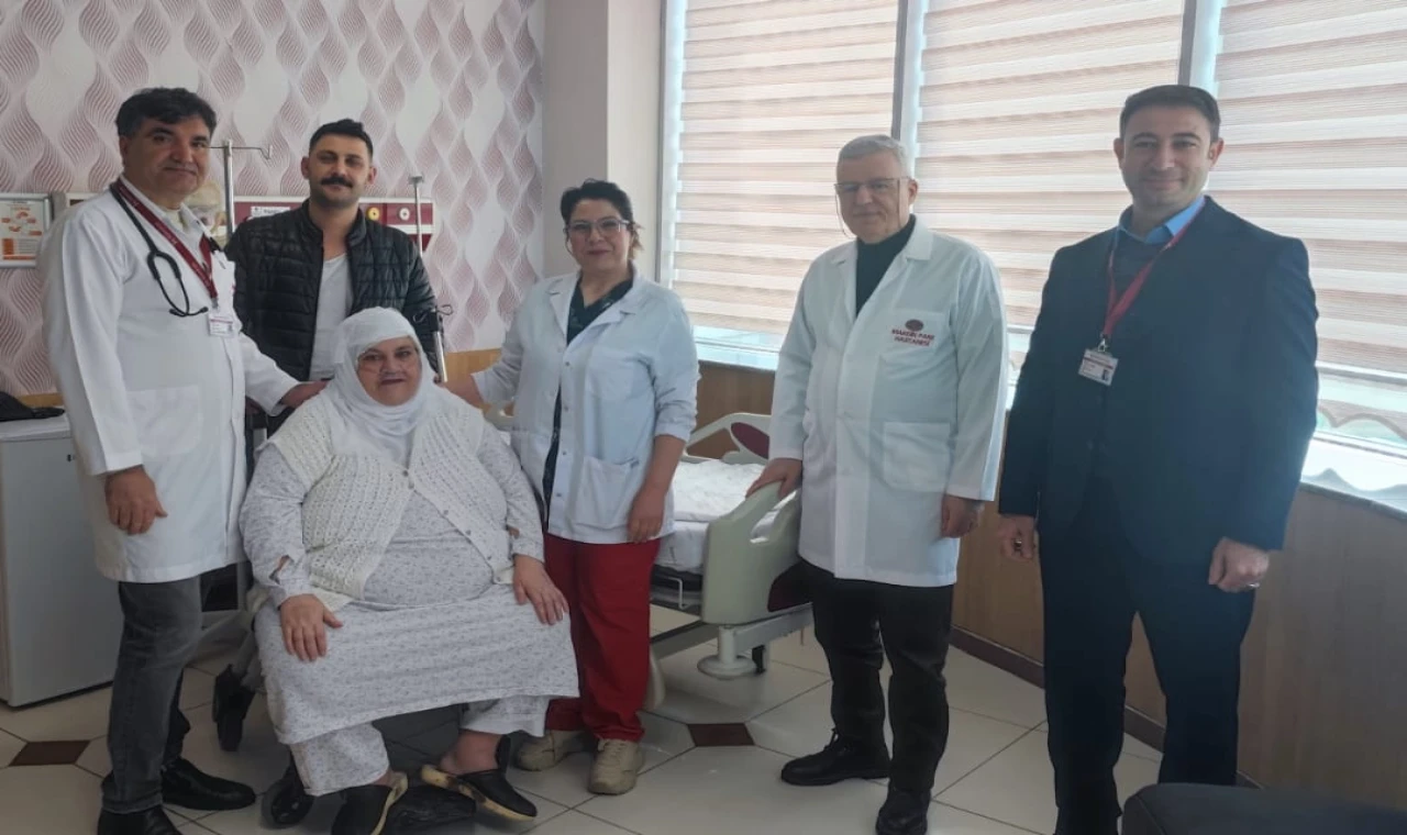 Mardin’de kalbi duran 250 kiloluk hasta kalp masajıyla yaşama tutundu