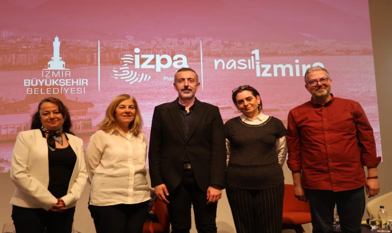 ’Nasıl bir İzmir’ serisinde son panel