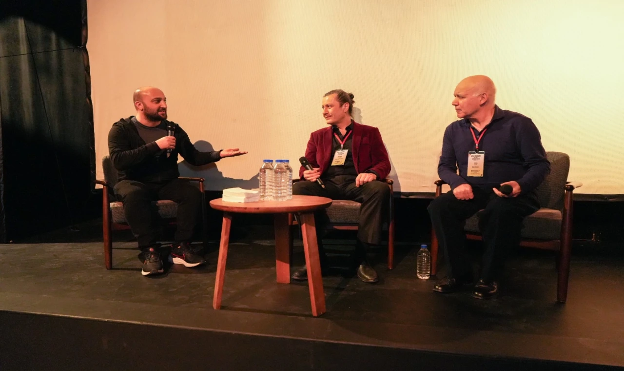 ’Asla Vazgeçme’nin galası Bursa ÇEKSanat GSM’de gerçekleşti