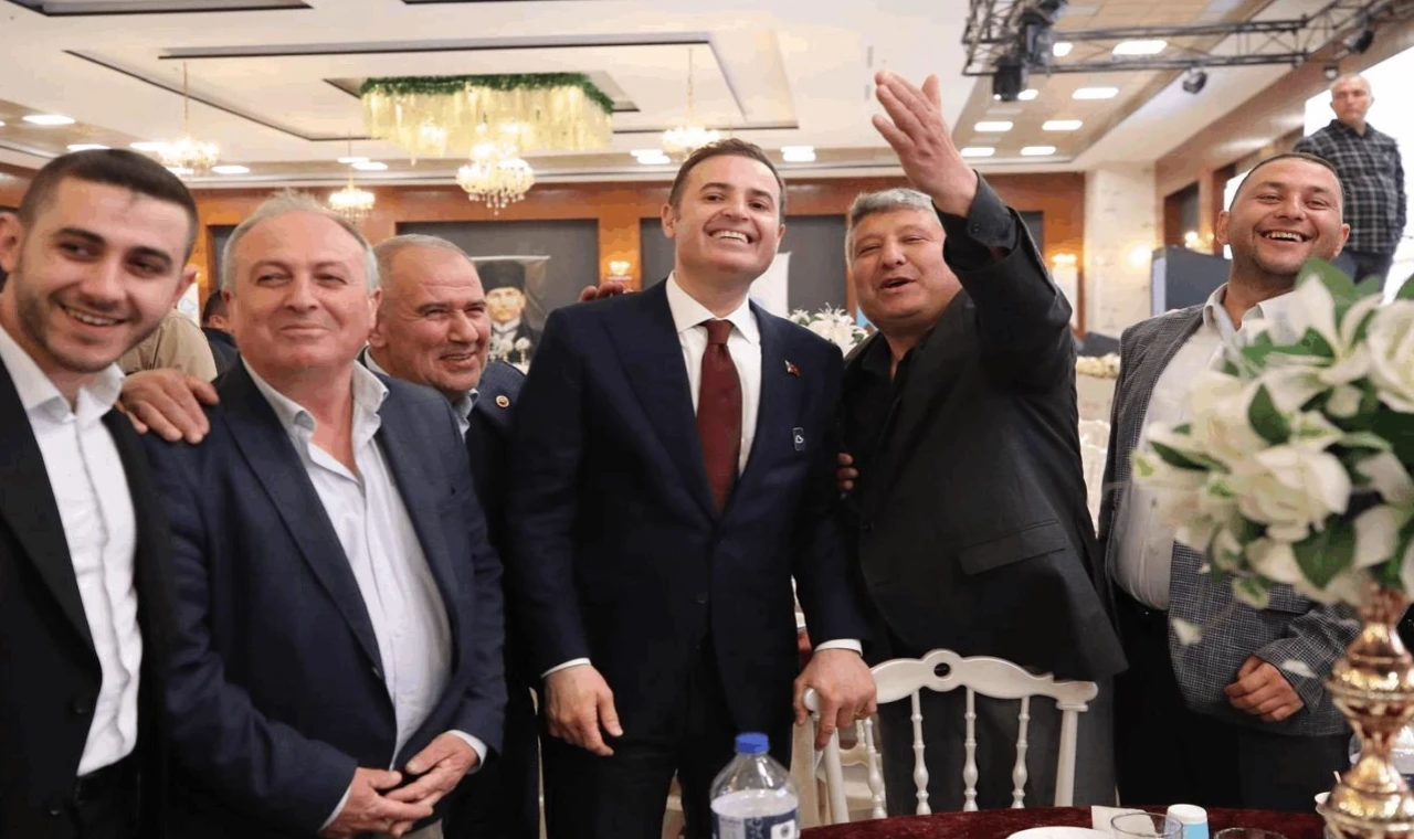 Balıkesir’de Başkan Akın, muhtarları ağırladı