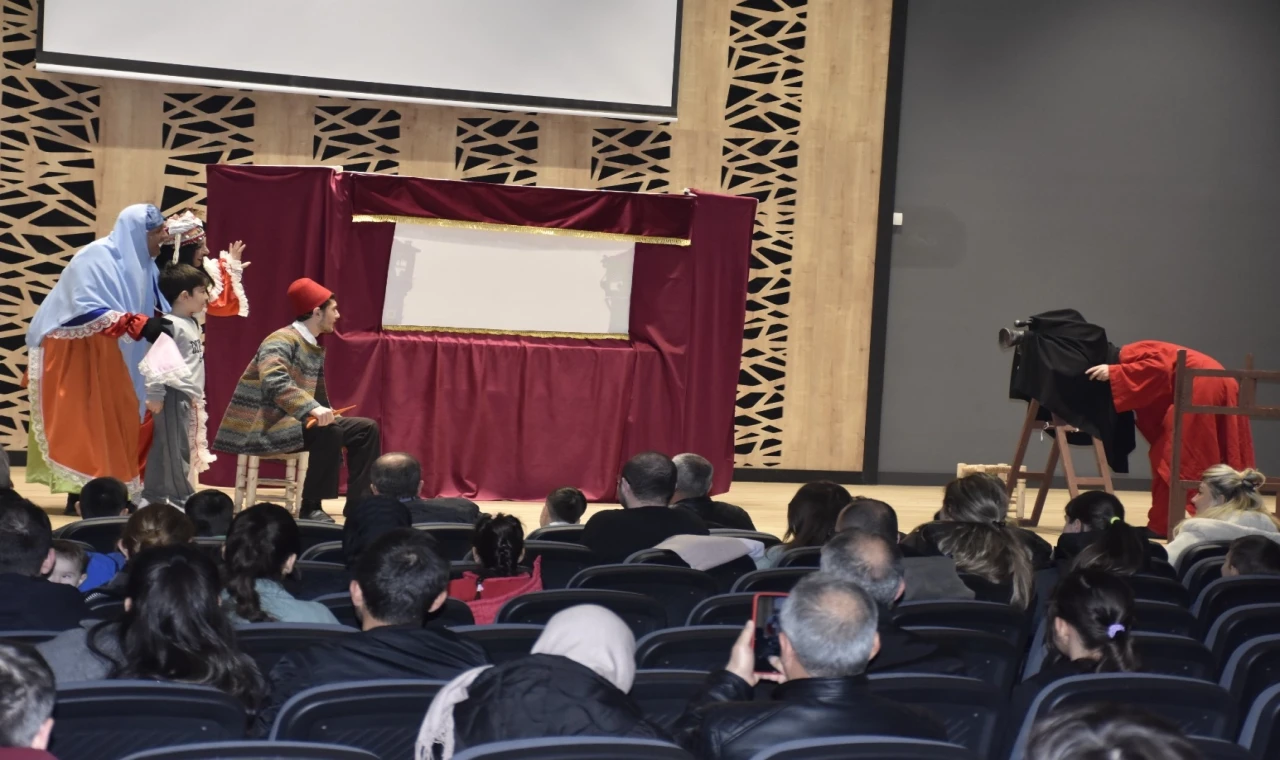 Bursa Karacabeylilerden ”Fotoğrafçı” tam not aldı