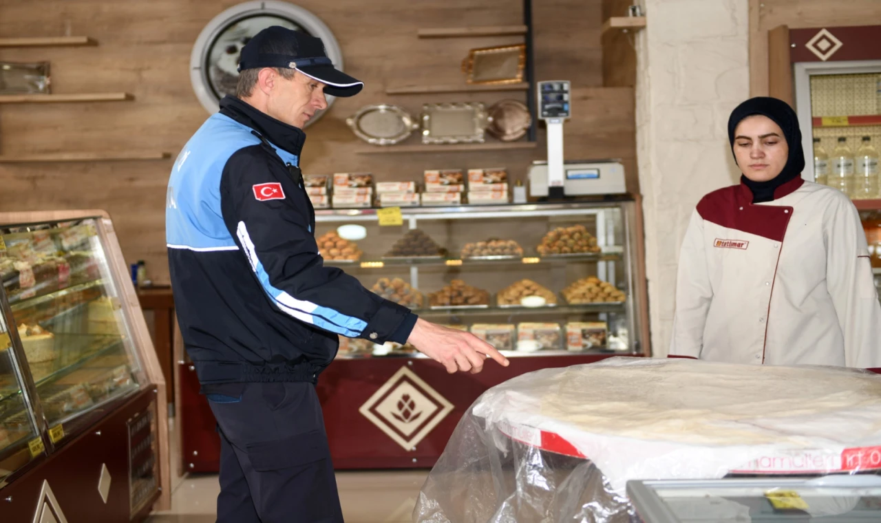 Bursa Osmangazi Zabıtası’ndan bayram denetimleri