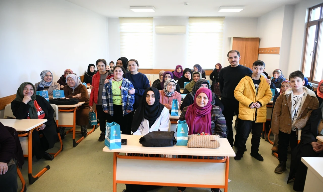 Çayırova’da özel bireylerden en özel hediye