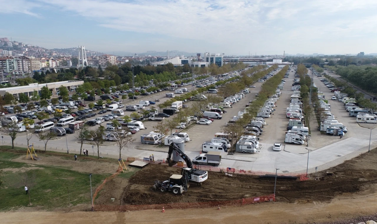 Kocaeli Büyükşehir İzmit’te altyapı yatırımlarını sürdürüyor