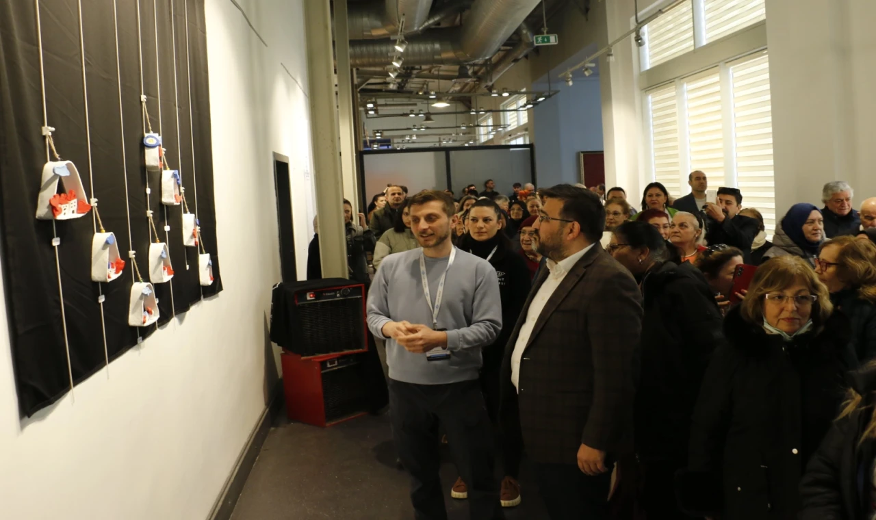 Kocaeli Büyükşehir’de ’Yaşlılar’a özel sergi