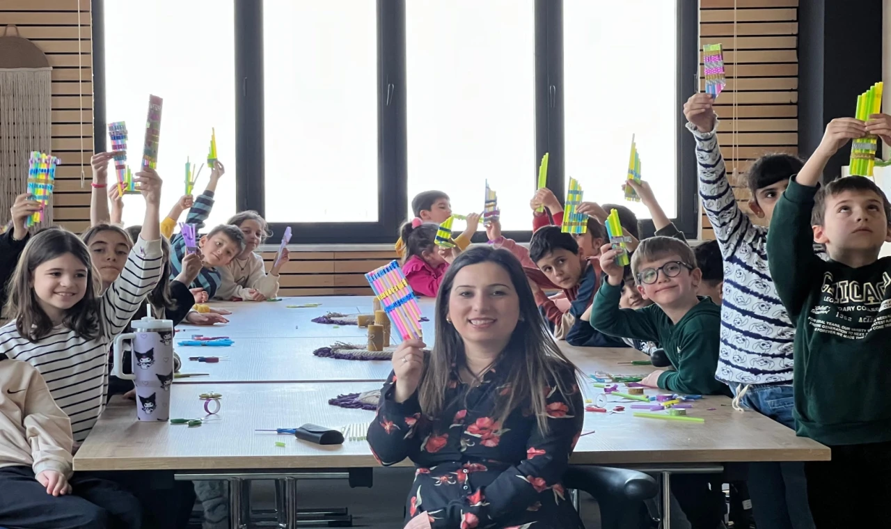 Kocaeli’de Anne Şehir’de çocuklar eğlenerek öğreniyor