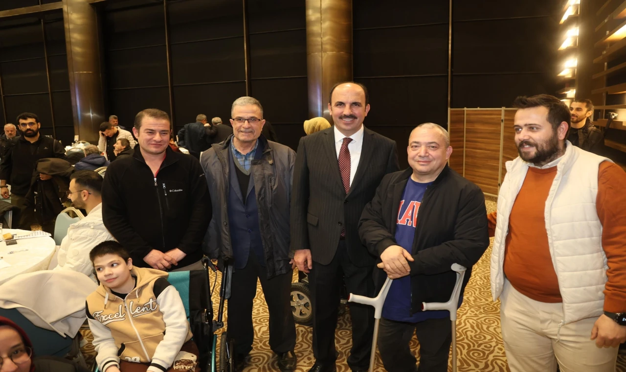 Konya’da özel gereksinimli bireyler aynı sofrada