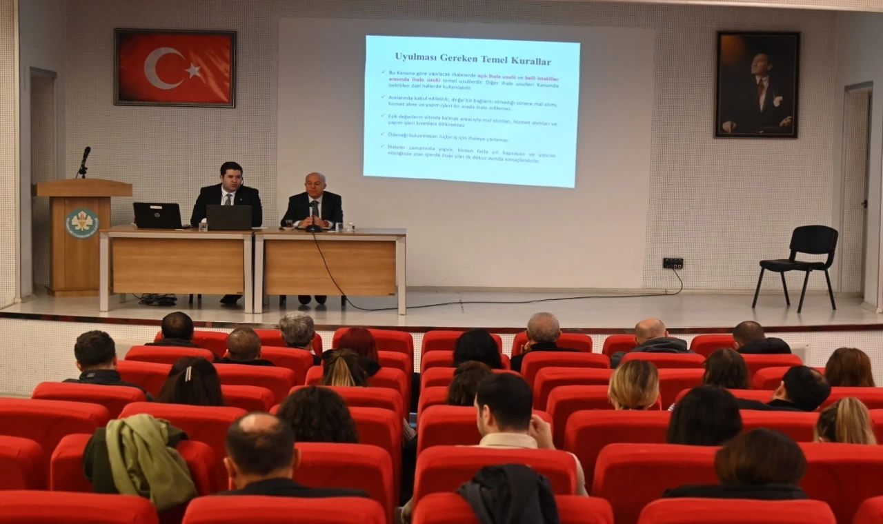 Manisa Büyükşehir çalışanlarına ’Kamu İhale’ eğitimi