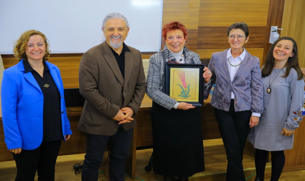Prof. Dr. Filiz Yenişehirlioğlu Trakya’da öğrencilerle buluştu