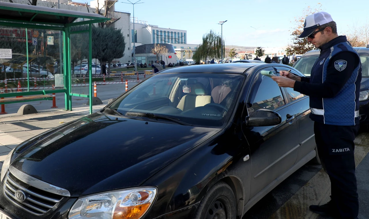 Sakarya’da kaldırım işgaline karşı mücadele sürüyor!