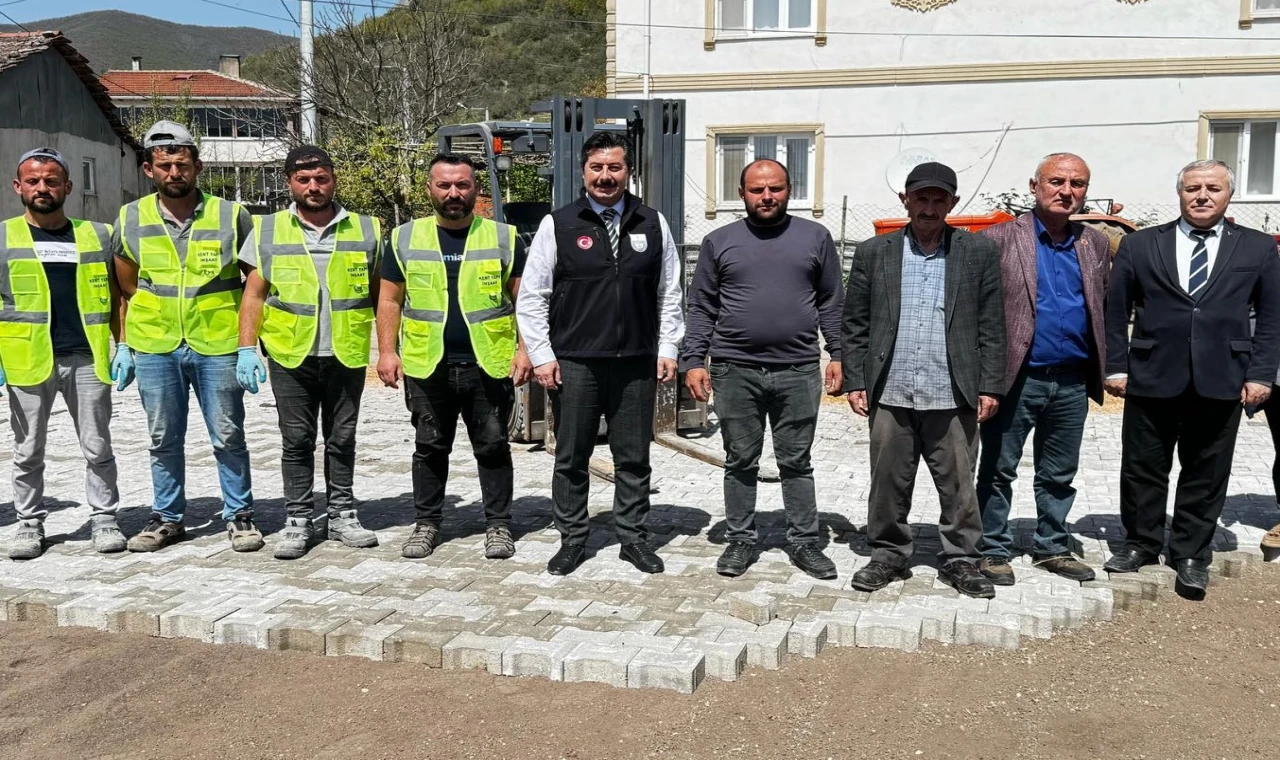 Bursa Yenişehir’de Ercan Özel sahada! Burcun’un yolları yenileniyor