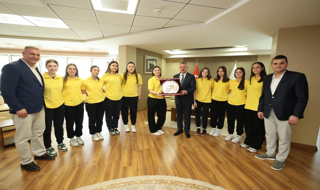 Kocaeli’den şampiyonluk inancıyla Samsun’a gidiyorlar