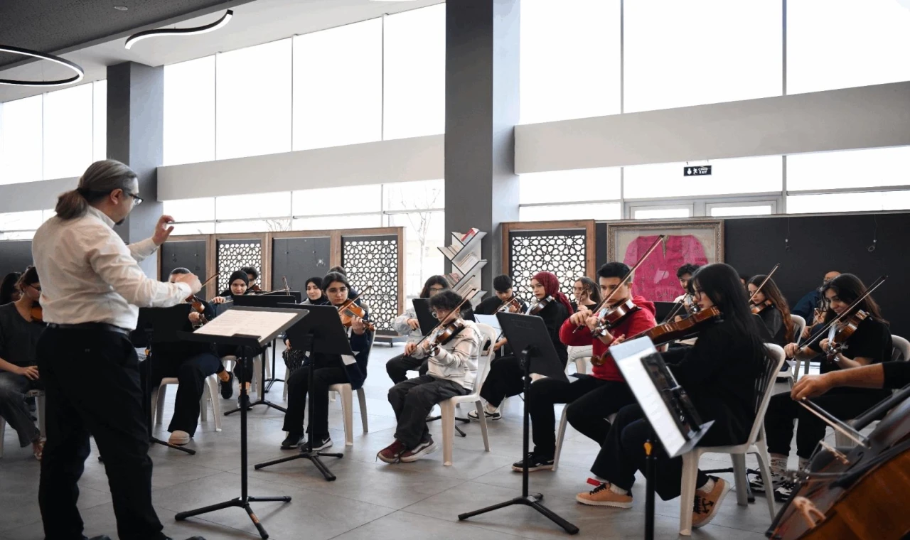 Kuvayımilliye Ruhu gençlik orkestrasıyla canlanıyor
