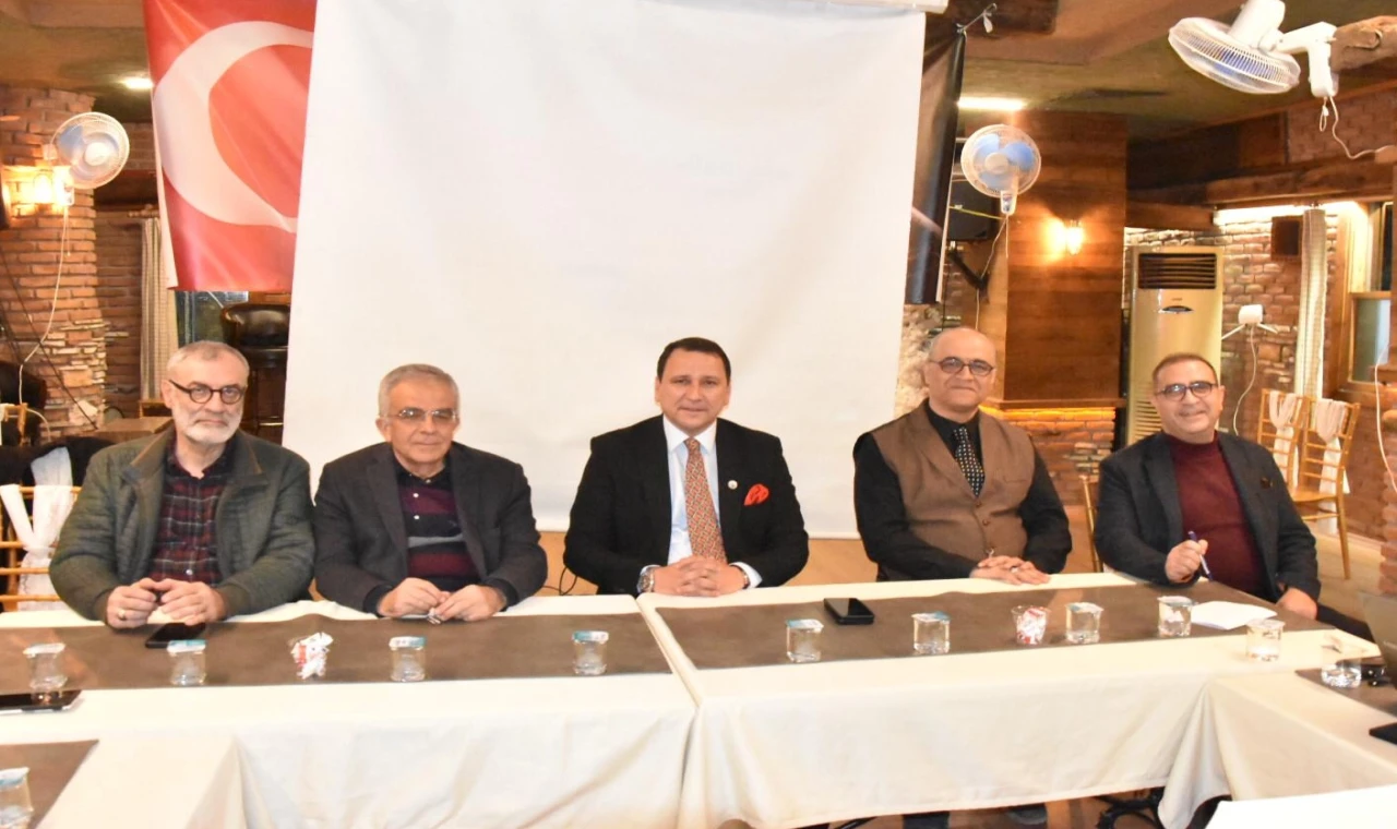 Manisa Dostlar Meclisi’nden ’Cevdet Çelebi’ talebi