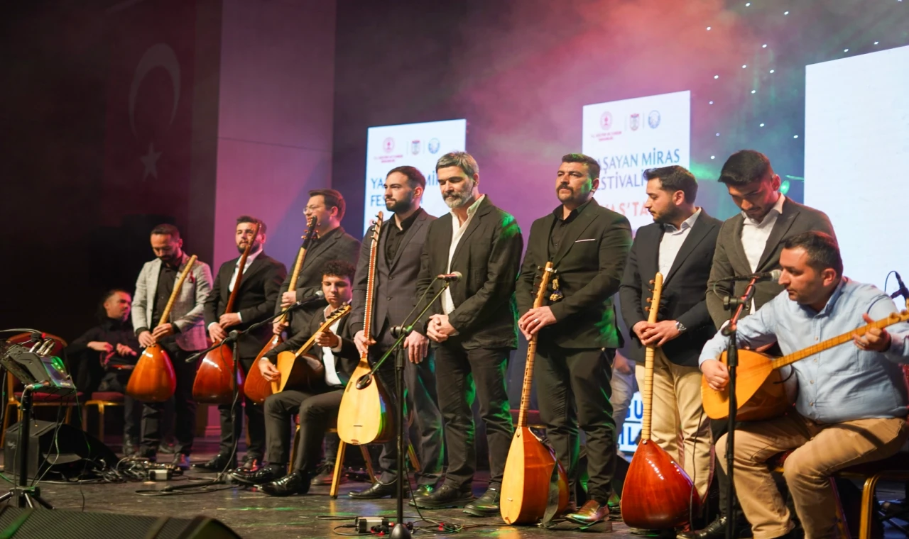 Sivas Yaşayan Miras Festivali’ne yoğun ilgi