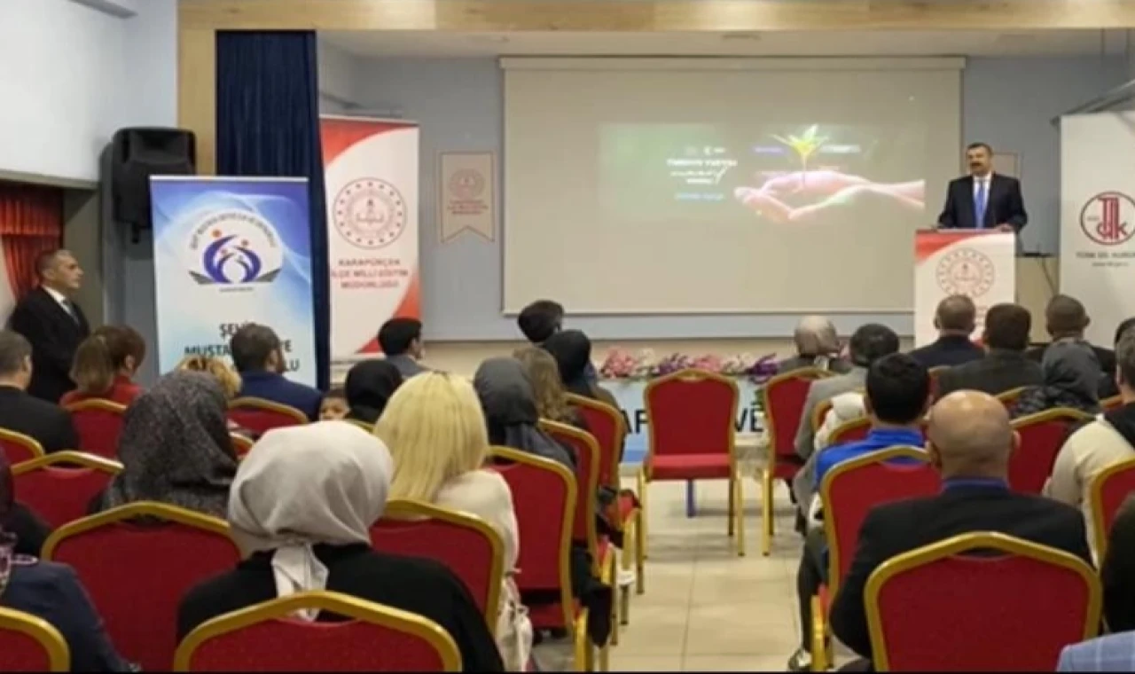 TDK Başkan Yardımcısı Doç. Dr. Şahin’den ortak yazı dili üzerine seminer