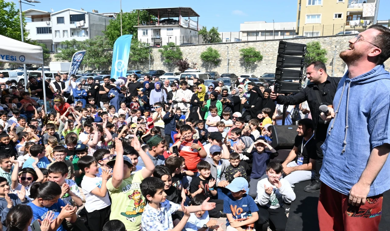 Bursa’da ’Teknoloji ve Gençlik’ rüzgarı esti