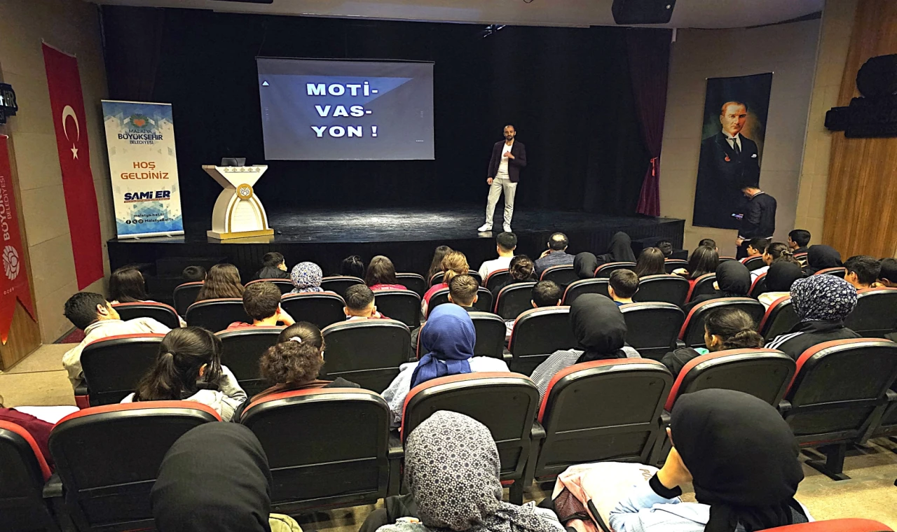 Malatya Semt Konakları’nda motivasyon semineri
