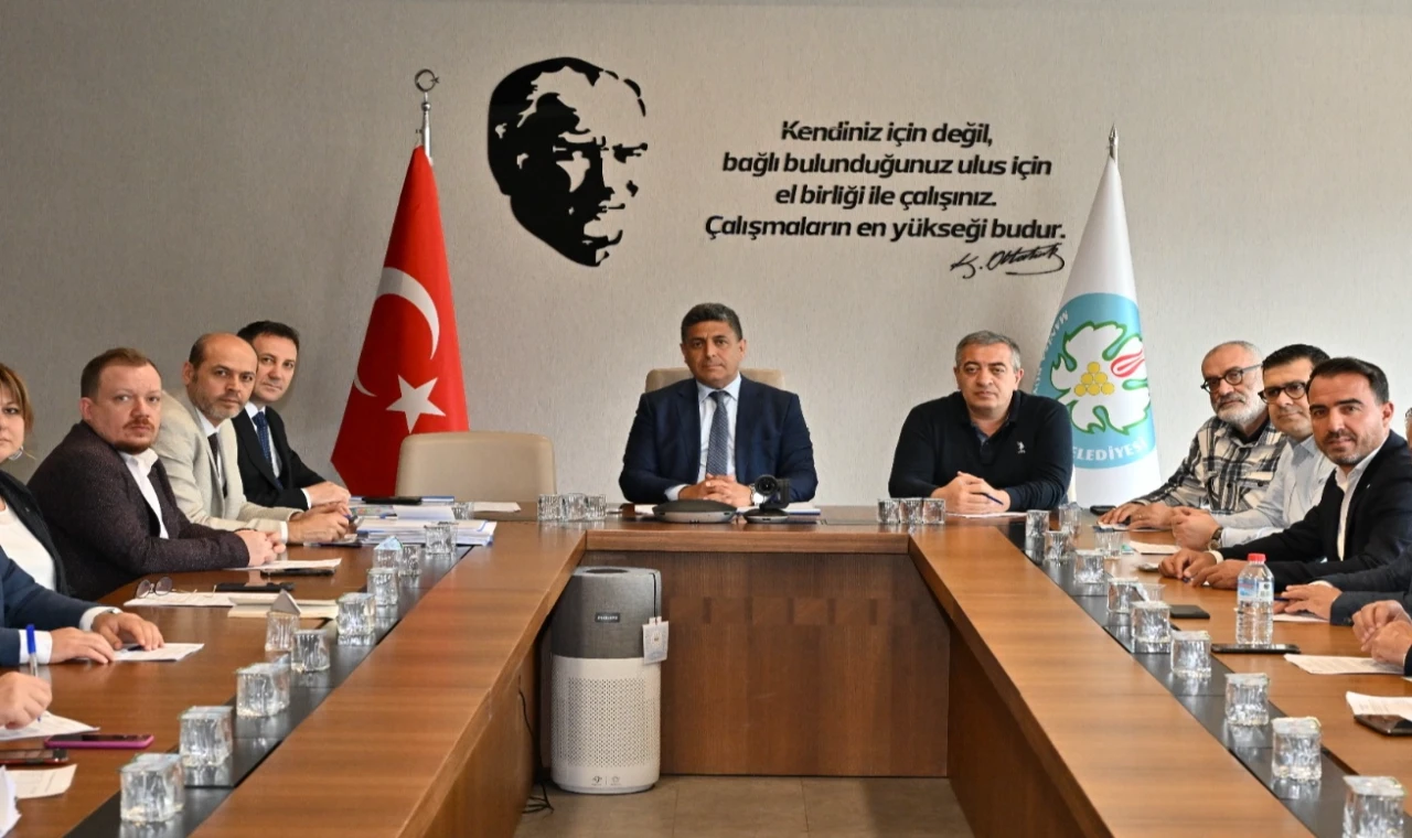 Manisa’da yeni encümen üyeleriyle ilk toplantı yapıldı