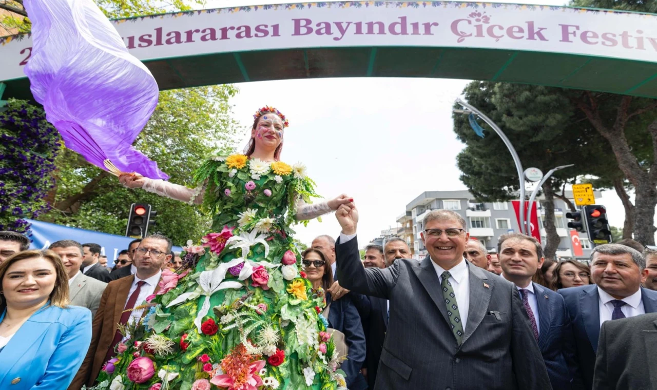 Uluslararası Bayındır Çiçek Festivali’ne coşkulu start