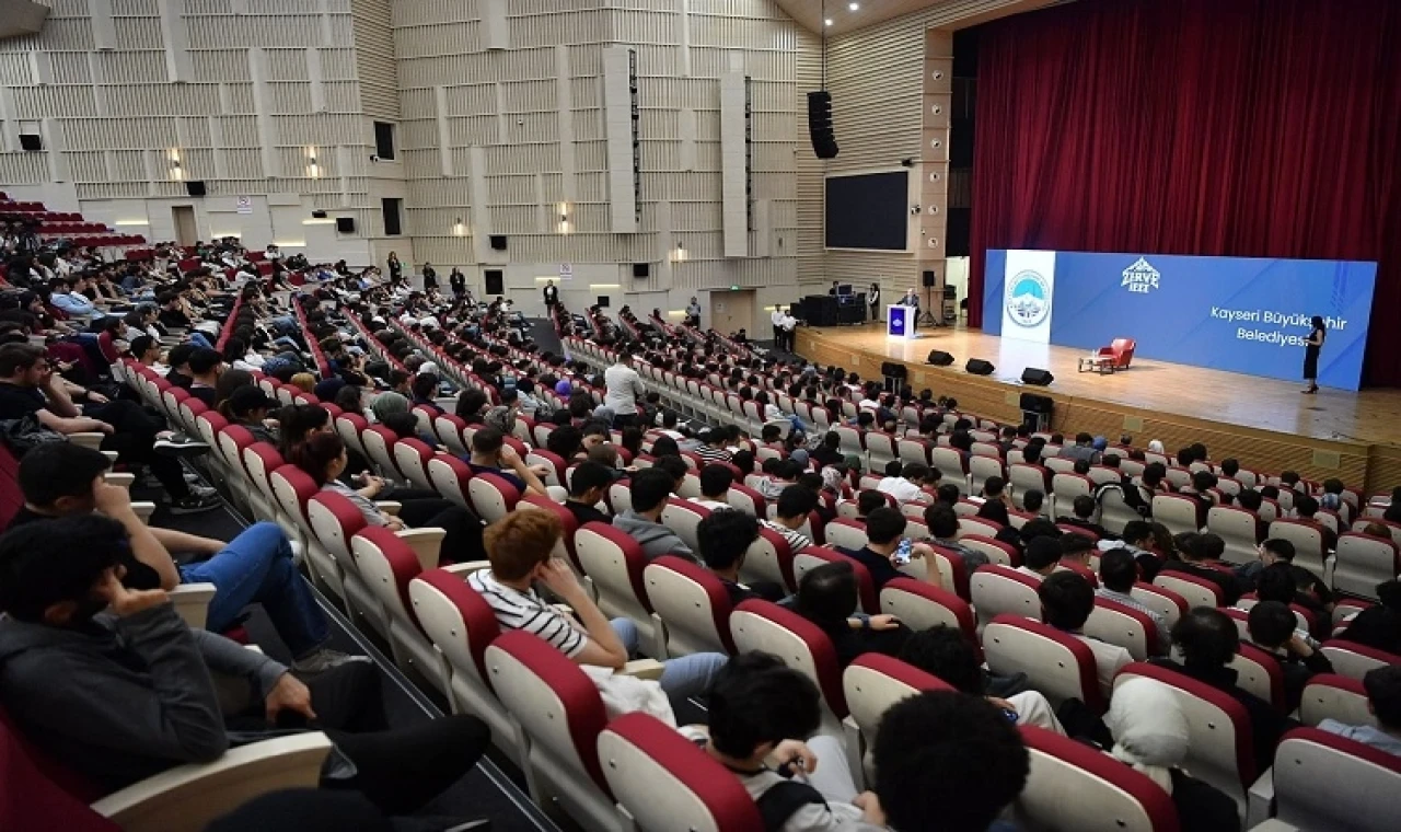 ”Zirve IEEE”ye Büyükkılıç imzası