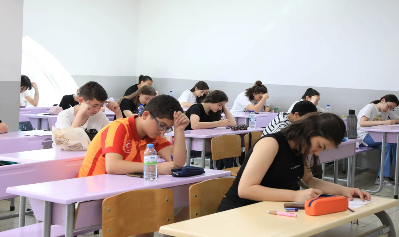Ankara Keçiören ’de LGS provası