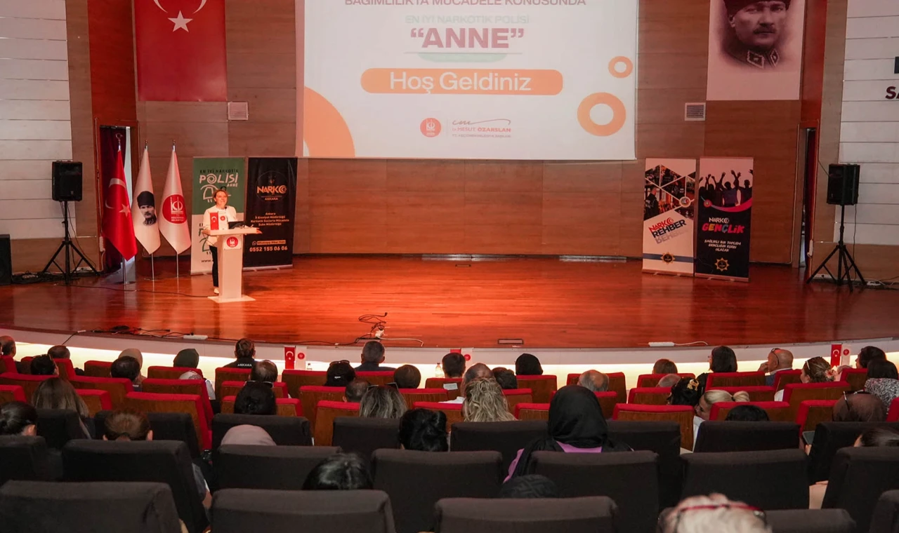 Ankara Keçiören’de ”En İyi Narkotik Polisi Anne” buluşması