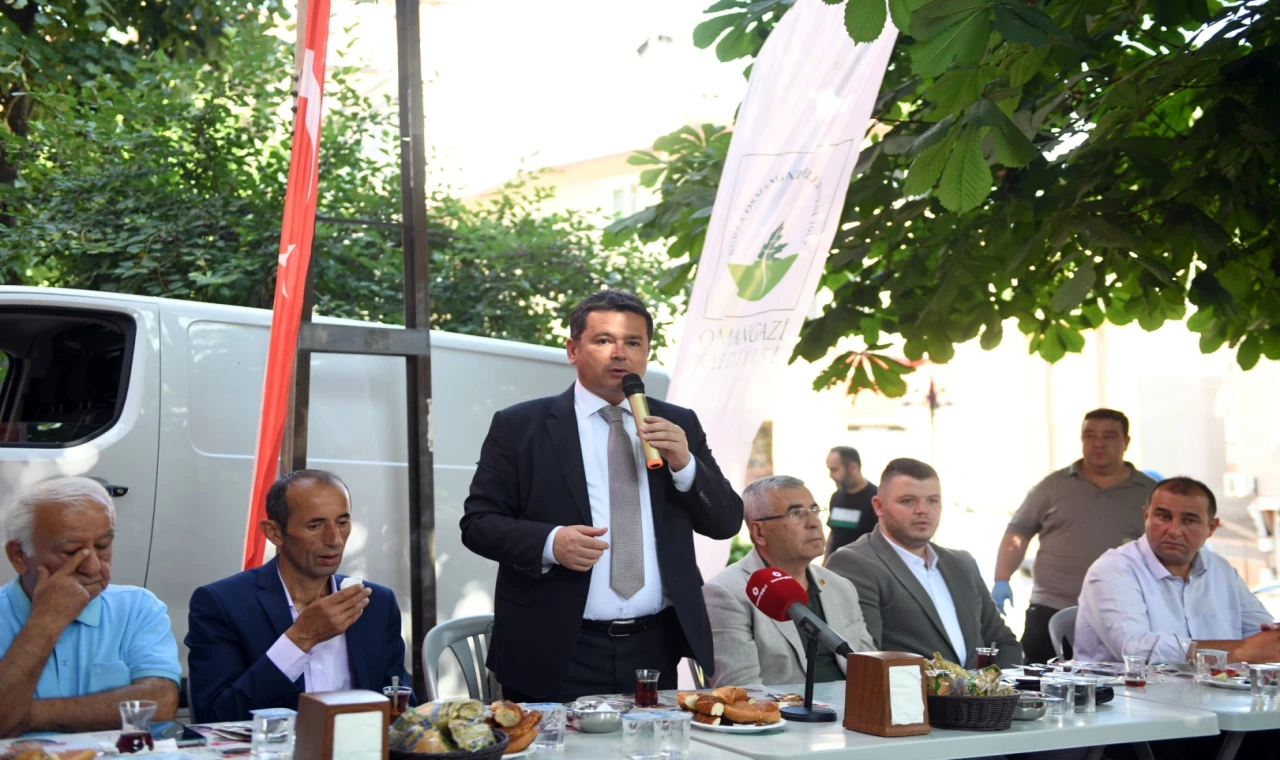 Bursa Osmangazi’de Başkan Aydın İvazpaşalılarla buluştu... Osmangazi’de kentsel dönüşüm ve hizmet atağı