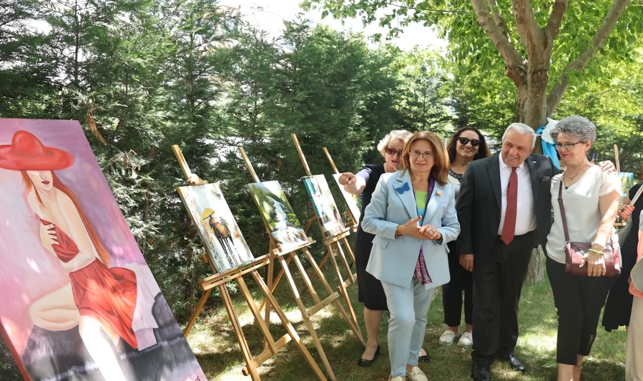Bursa’da Olgun Gençlik Lokali’nde renkli final