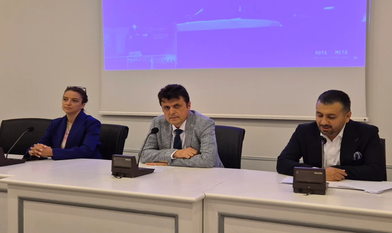 Bursa’da sağlıkta dijital dönüşüm... Karmaşık gerçeklik eğitimi başladı