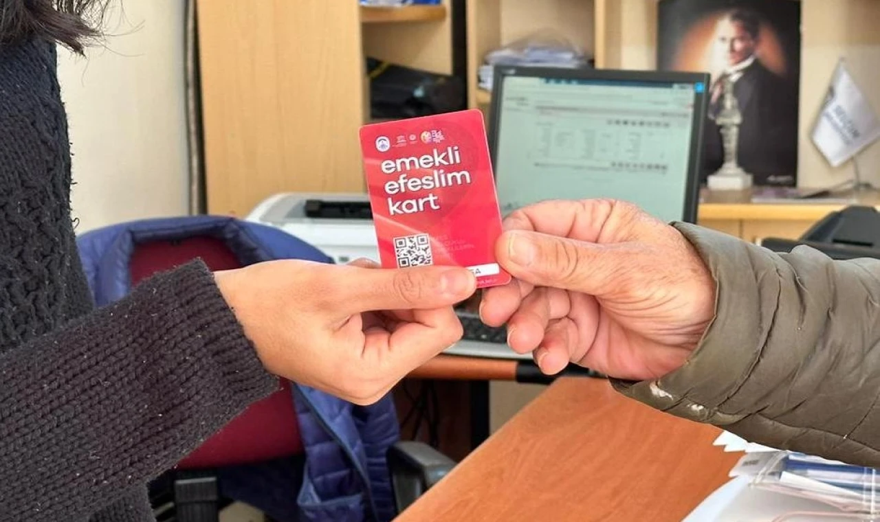 Efes Selçuk Belediyesi’nden emekliye destek