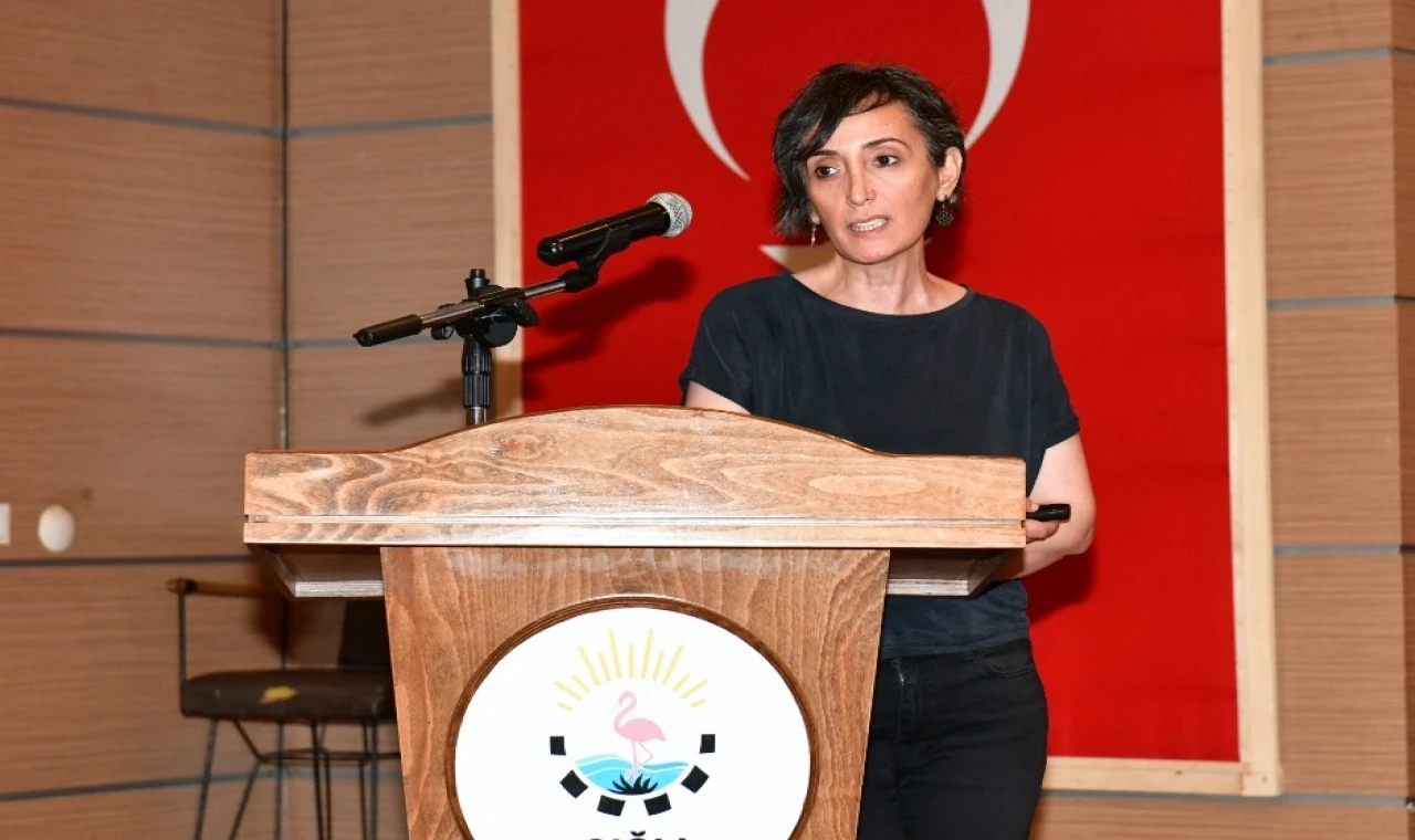 İzmir Çiğli’den bağımlılığa karşı farkındalık semineri