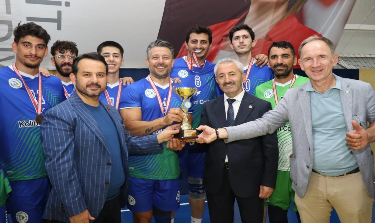İzmit’in ’en baba’ları bu turnuvada belli oldu