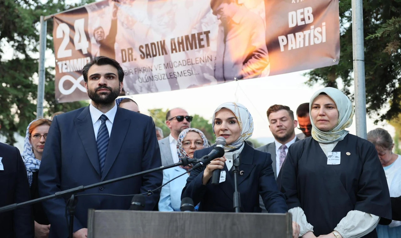 Bakan Göktaş Batı Trakya’da anma töreninde