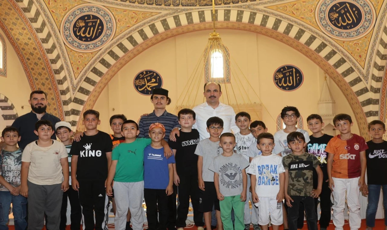 Başkan Altay Konya’da öğrencilerle buluştu